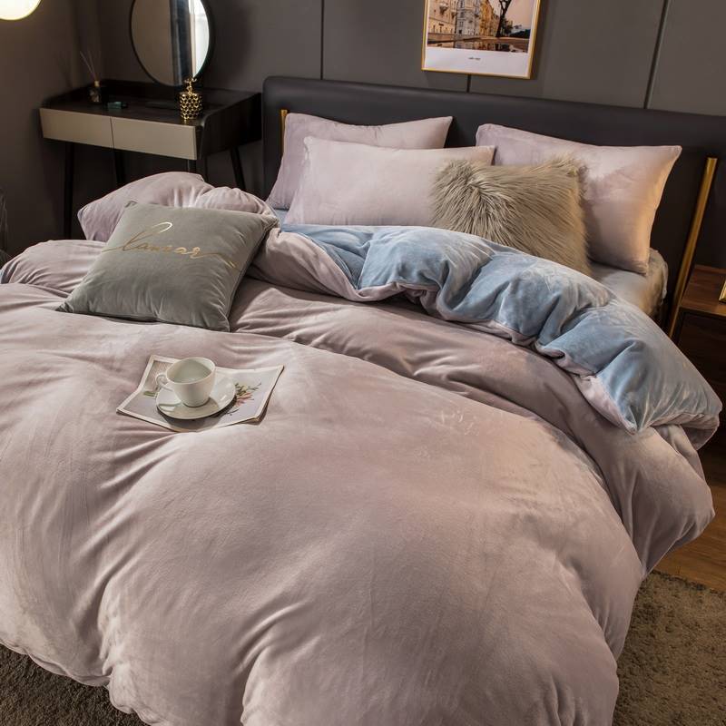 Double Bed Surface Plus Flange Flannel Product Three Thick Bed Sets