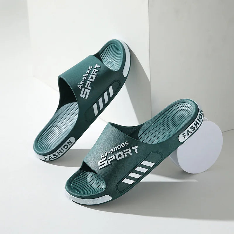 Summer New Men's Slippers PVC Soft Sole Beach Slippers Large Size Outdoor Anti-slip Flip Flops Sandal Man Home Bathroom Slippers