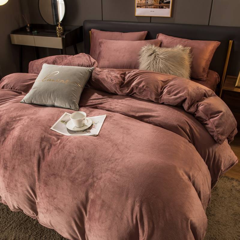 Double Bed Surface Plus Flange Flannel Product Three Thick Bed Sets