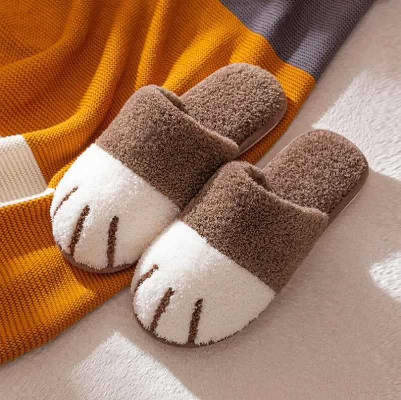 New Winter Warm Plush Slippers Cute Cat Paw Designer House Women Fur Slippers Floor Mute Bedroom Lovers Indoor Fluffy Shoes