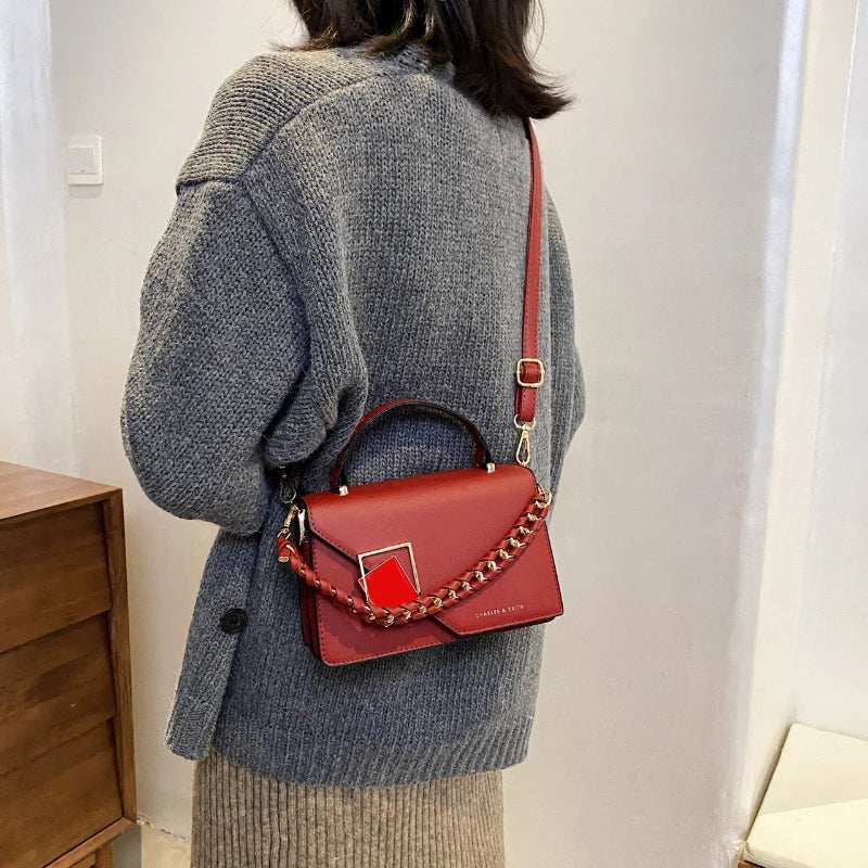 New Chain Women Handbags Pu Leather Designer Shoulder Crossbody Bag and Purses Fashion Brand Women's Messenger Bag Hand Bag