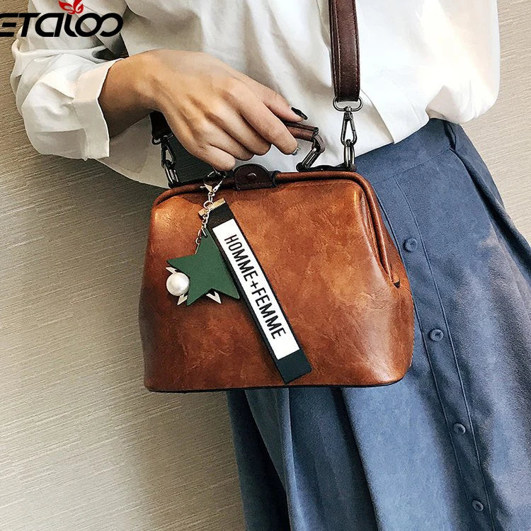 Women Handbag Leather Shoulder Bag Female Doctor Crossbody Hand Totes Pendant Tassel Rivets Casual Famous Brand Women's Bag