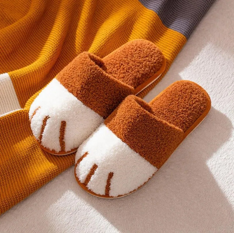 New Winter Warm Plush Slippers Cute Cat Paw Designer House Women Fur Slippers Floor Mute Bedroom Lovers Indoor Fluffy Shoes